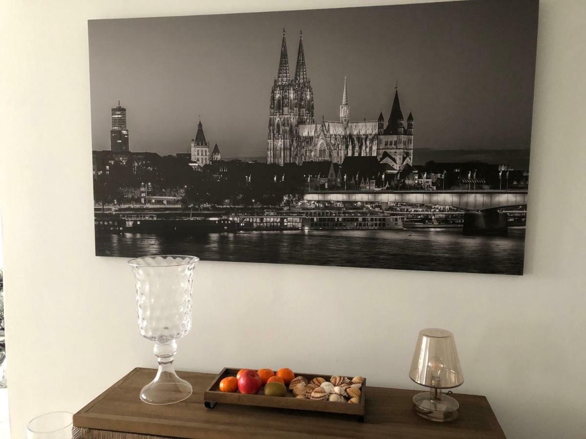 Rheinblick Sommershof Köln Exteriör bild