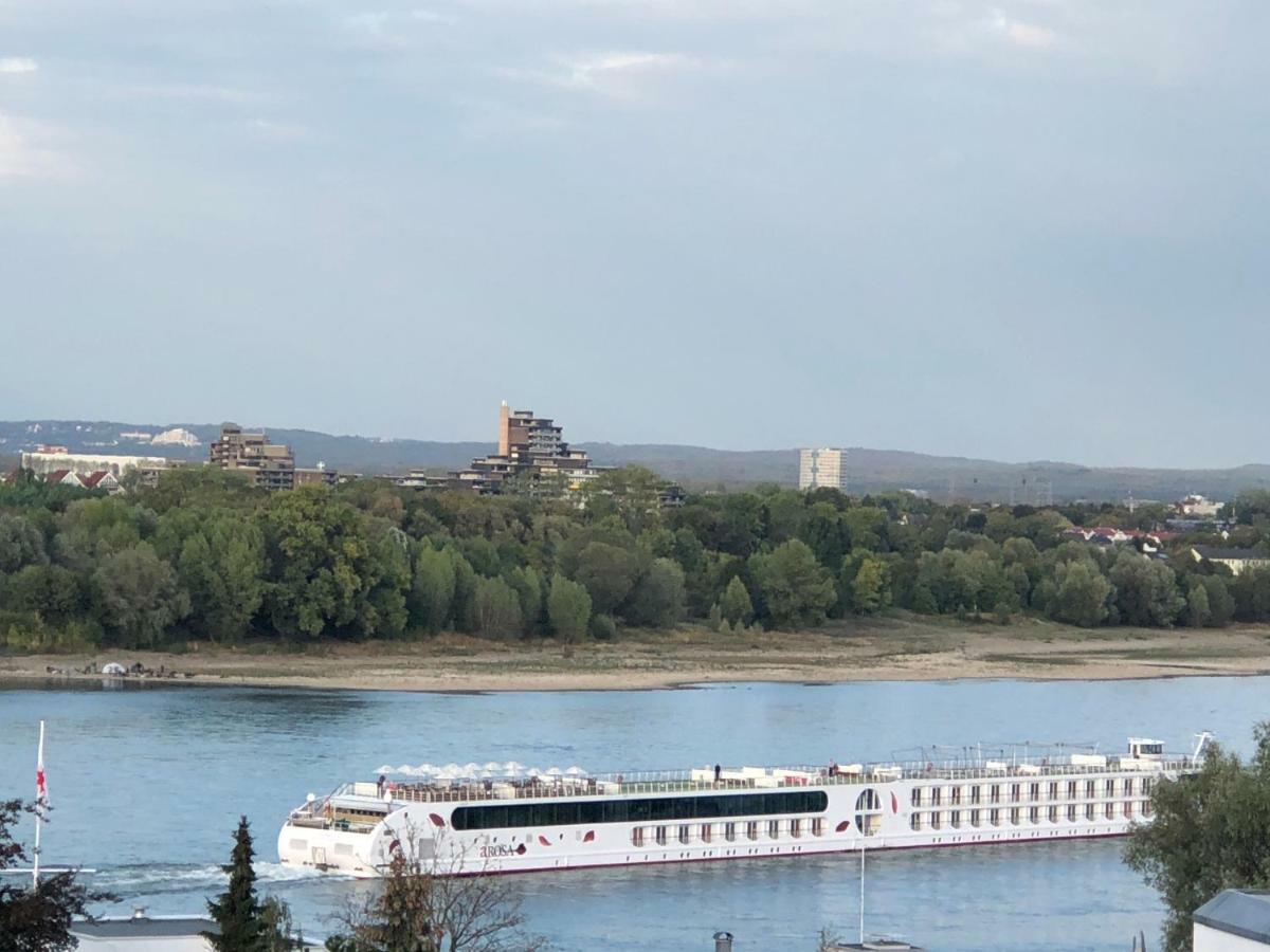 Rheinblick Sommershof Köln Exteriör bild